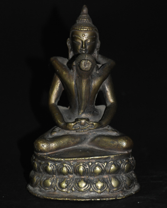 langtangアジアの仏像